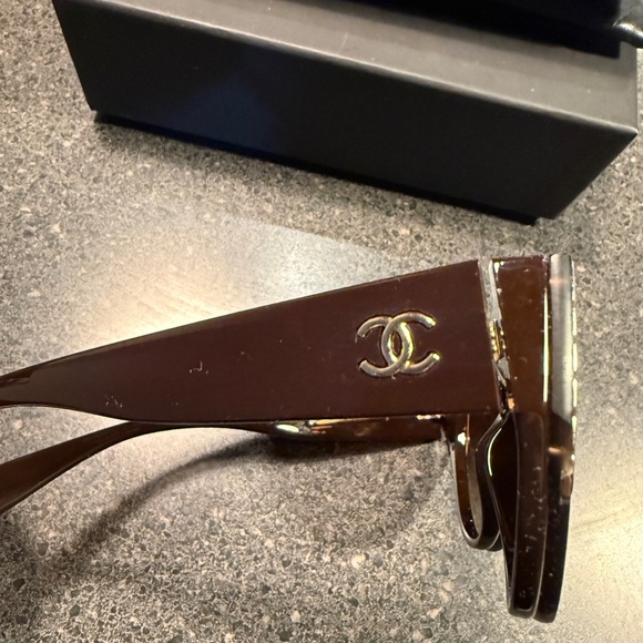 CHANEL 6054 sunglasses - Picture 5 of 10